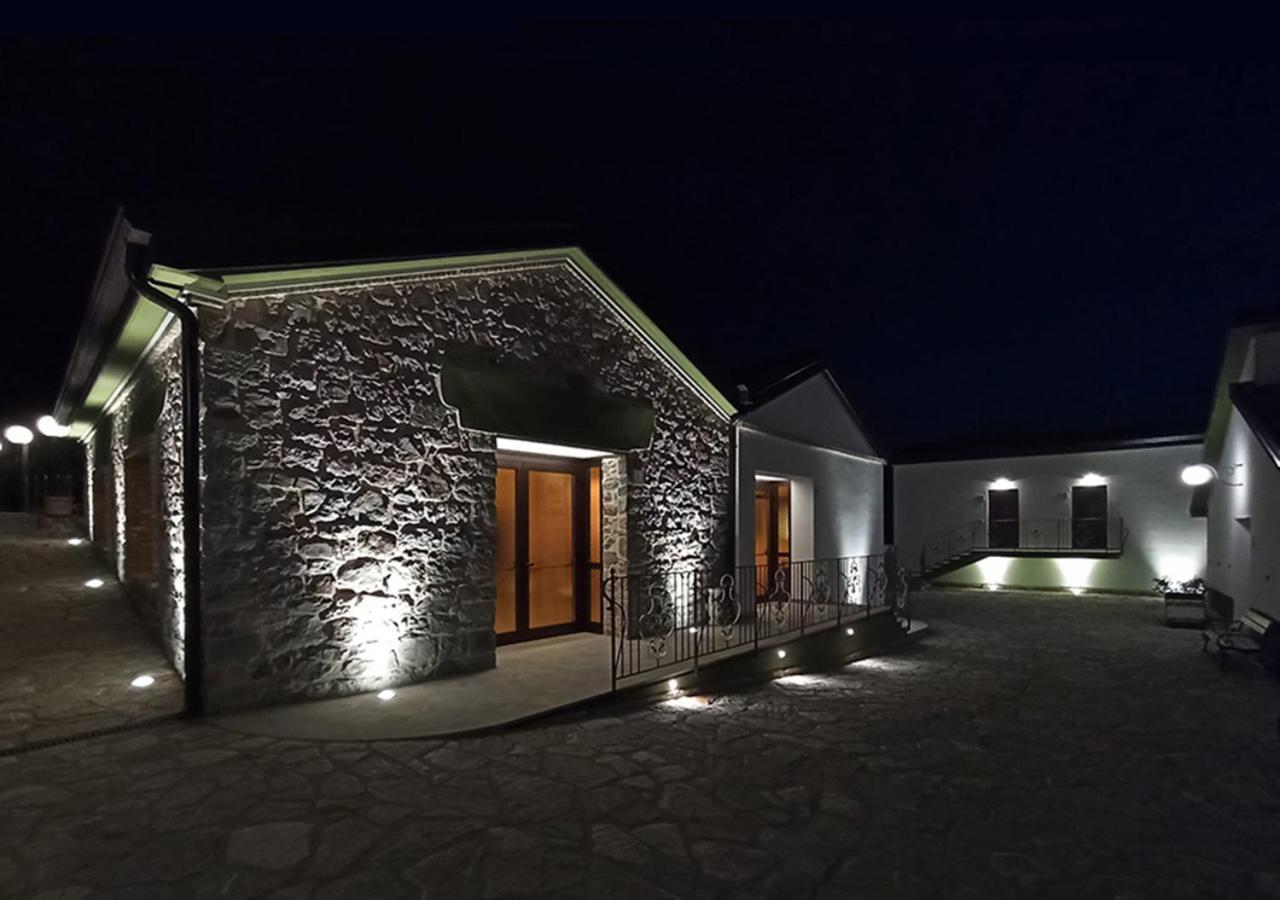 Picerno Locanda Arcadia מראה חיצוני תמונה