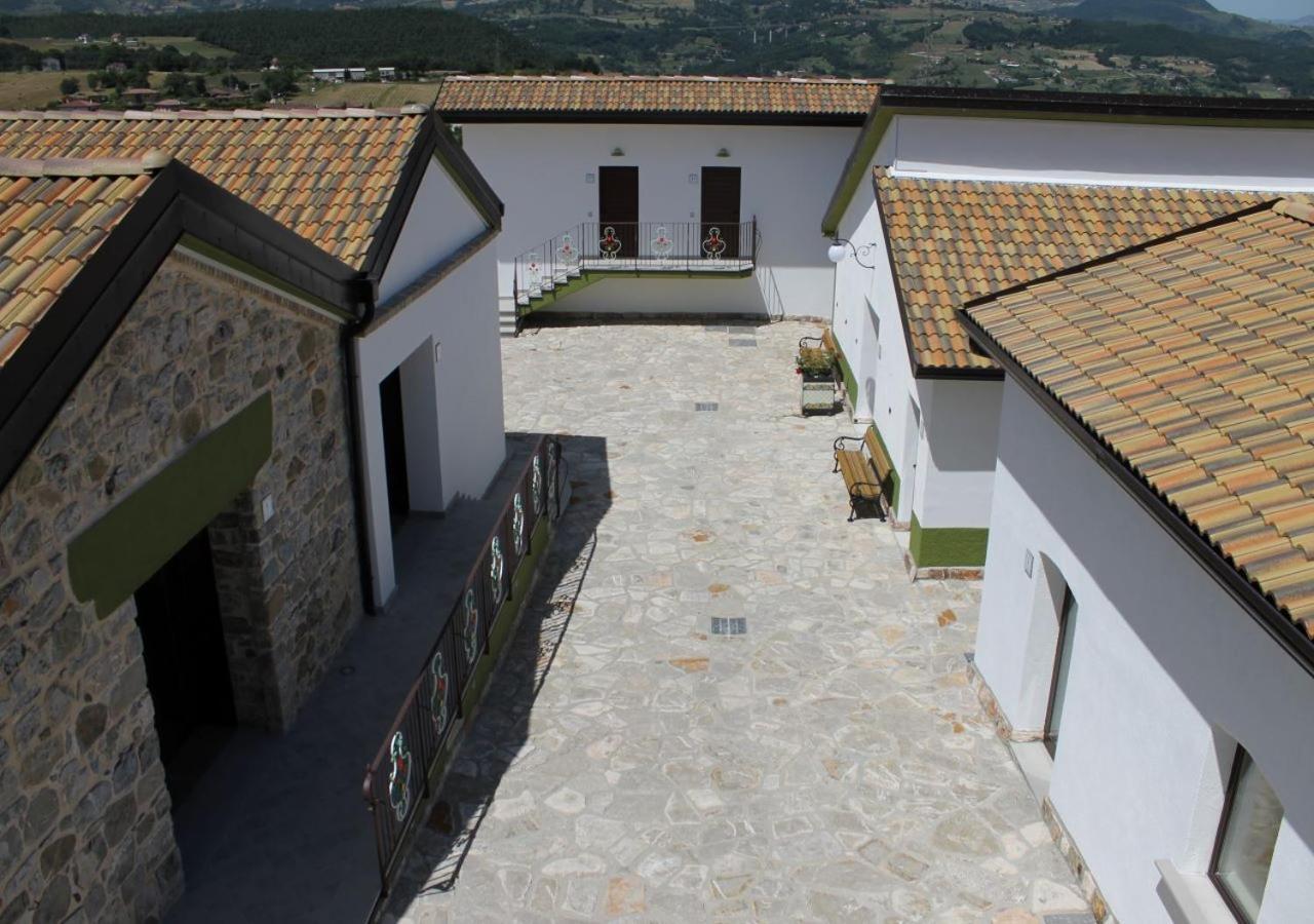 Picerno Locanda Arcadia מראה חיצוני תמונה