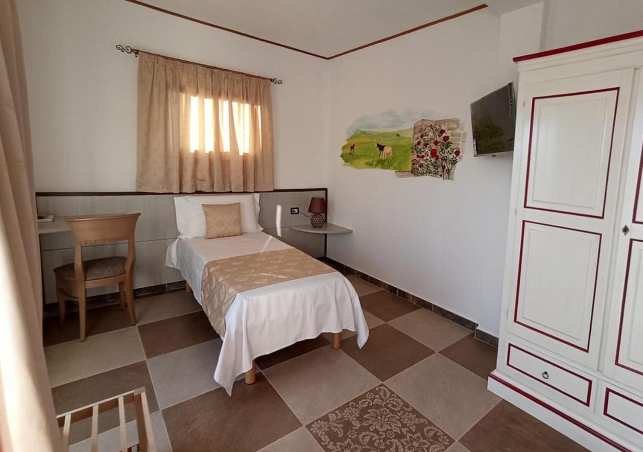 Picerno Locanda Arcadia מראה חיצוני תמונה